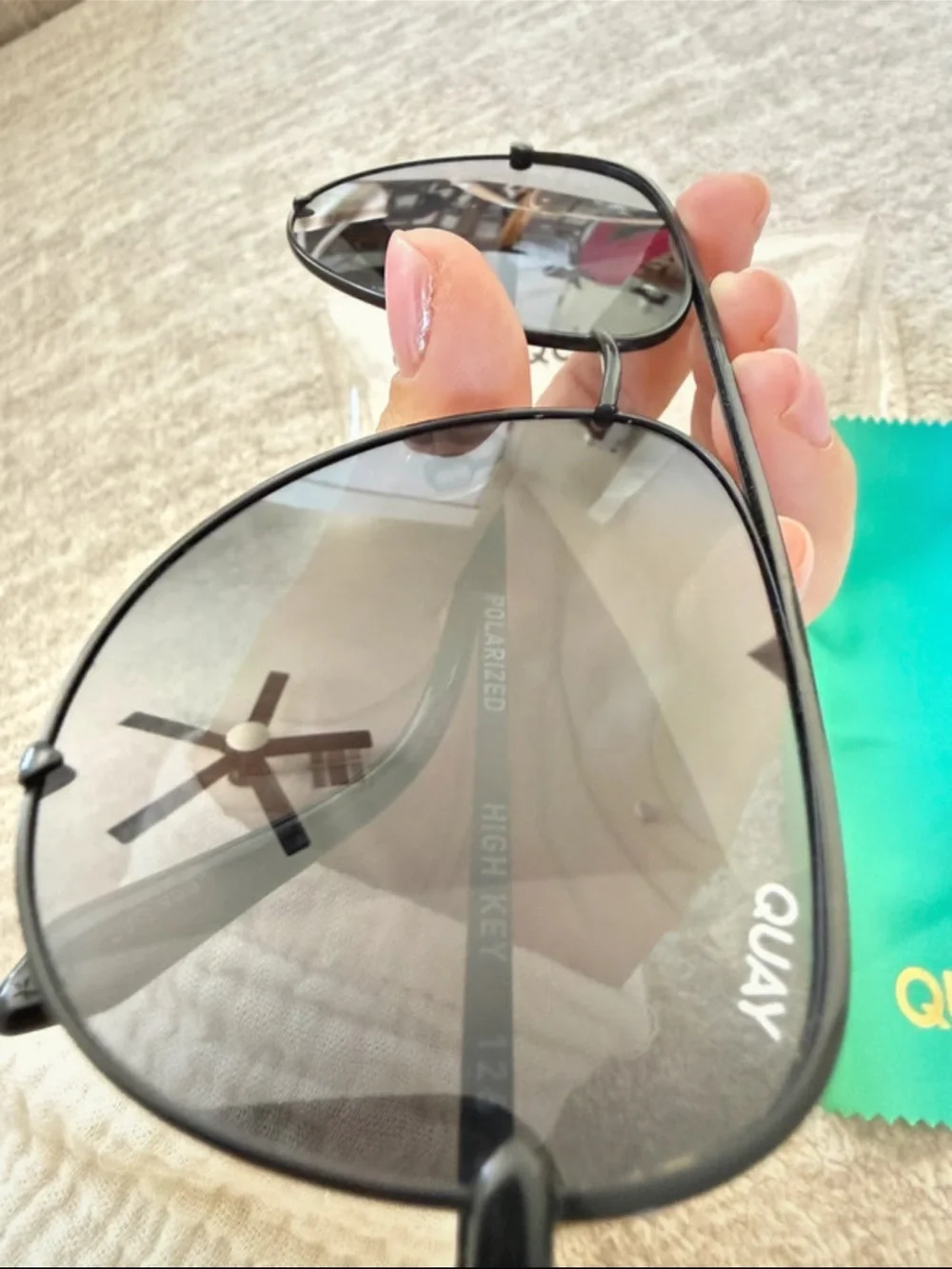 Quay Australia Polorized Highkey Aviator Sunglasses-Black
